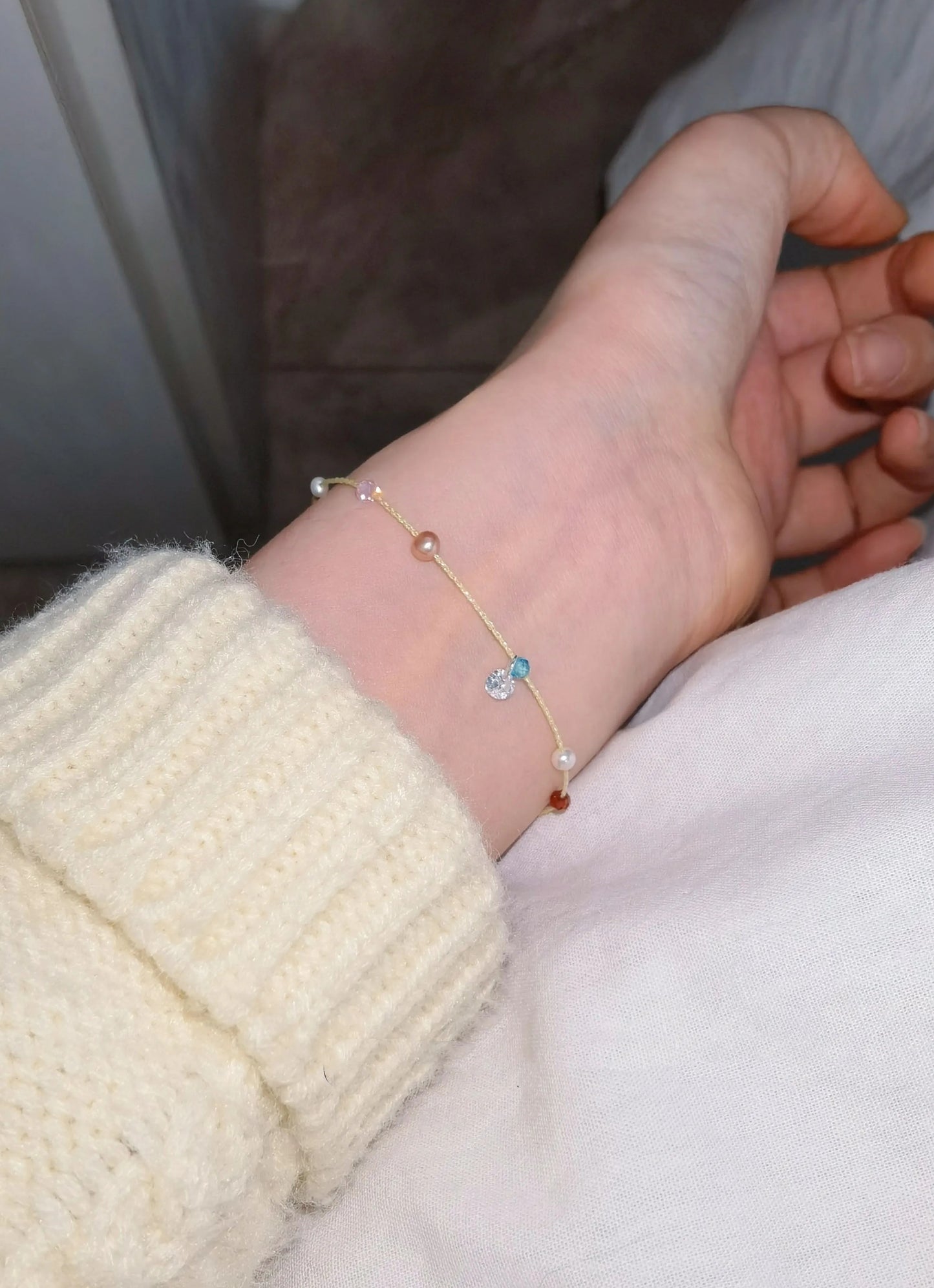 Dewlight Yellow – Pearl and Zircon Bracelet