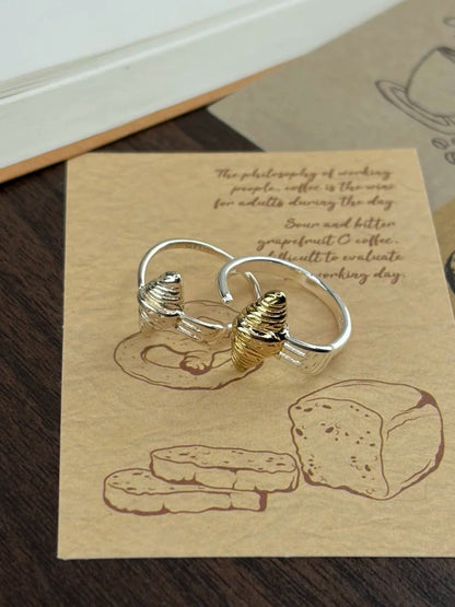 Croissant Love Silver Ring