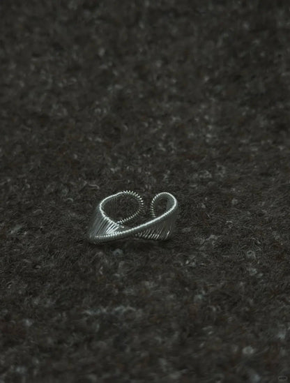 Flowing Arc Textured Ring
