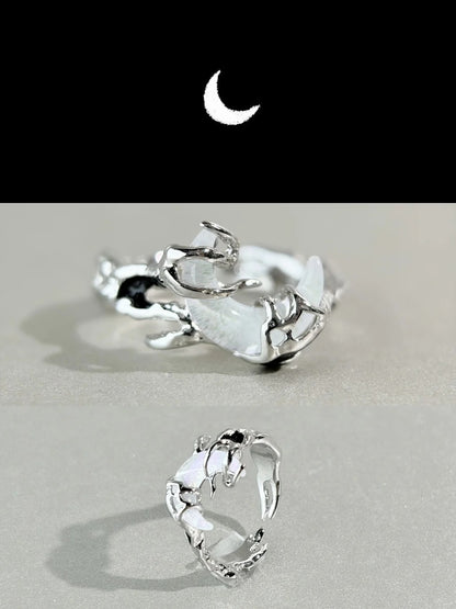 Moon in the Wave Ring