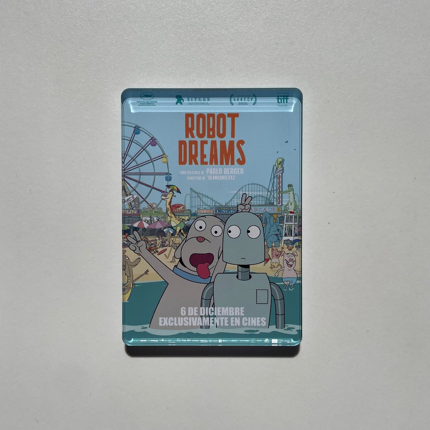 Robot Dreams Fridge Magnet 01 - Robot & Dog  | 5.6×8cm | 6mm Thick