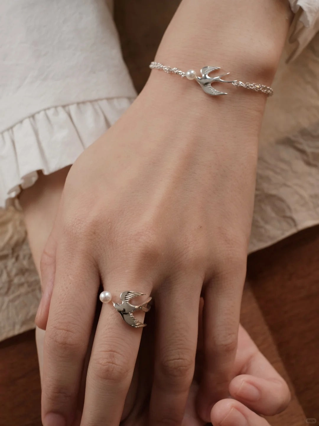 Bird in Flight – Pearl Open Ring