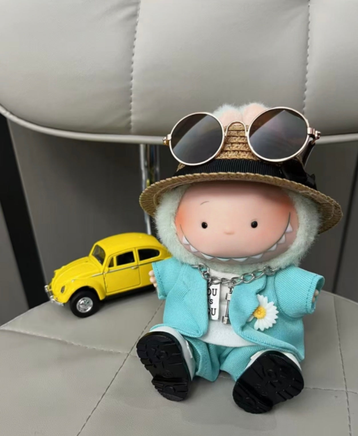 17cm Labubu clothes -blue suit, hat + layered